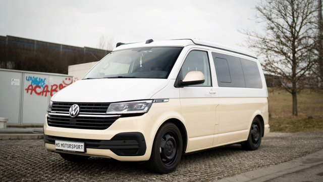 VW T6.1 Bulli mit TWIN-ADJUST-PROJEKT Sensitiv Gewindefahrwerk | © Transporter Manufaktur